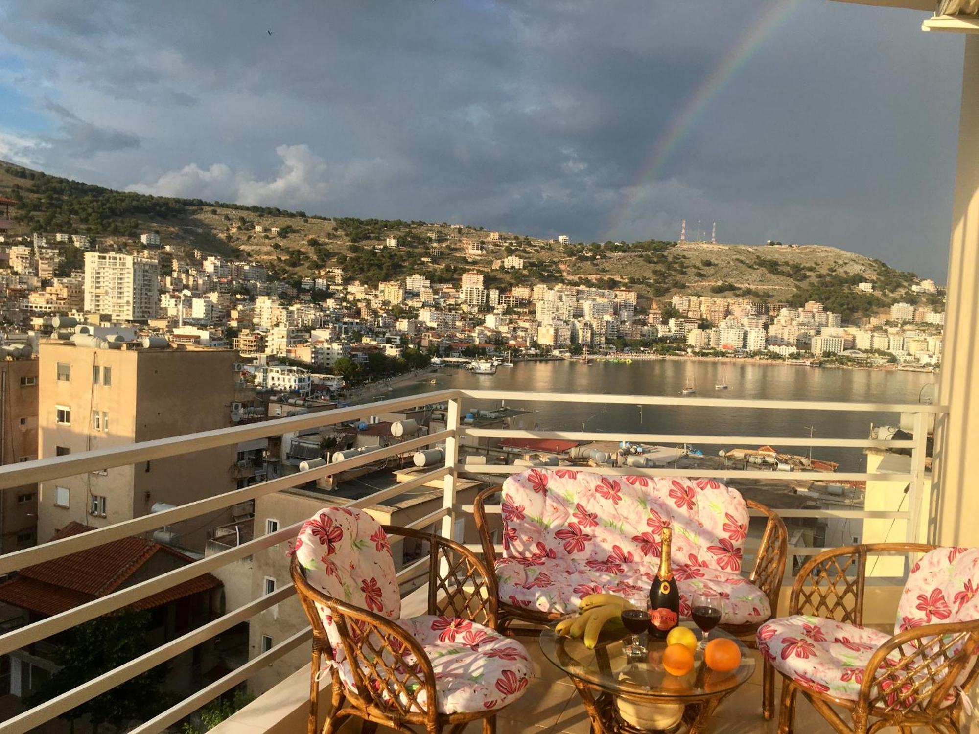 Luxury Holiday In Royal Apartment For King And Queen Σαράντα Εξωτερικό φωτογραφία
