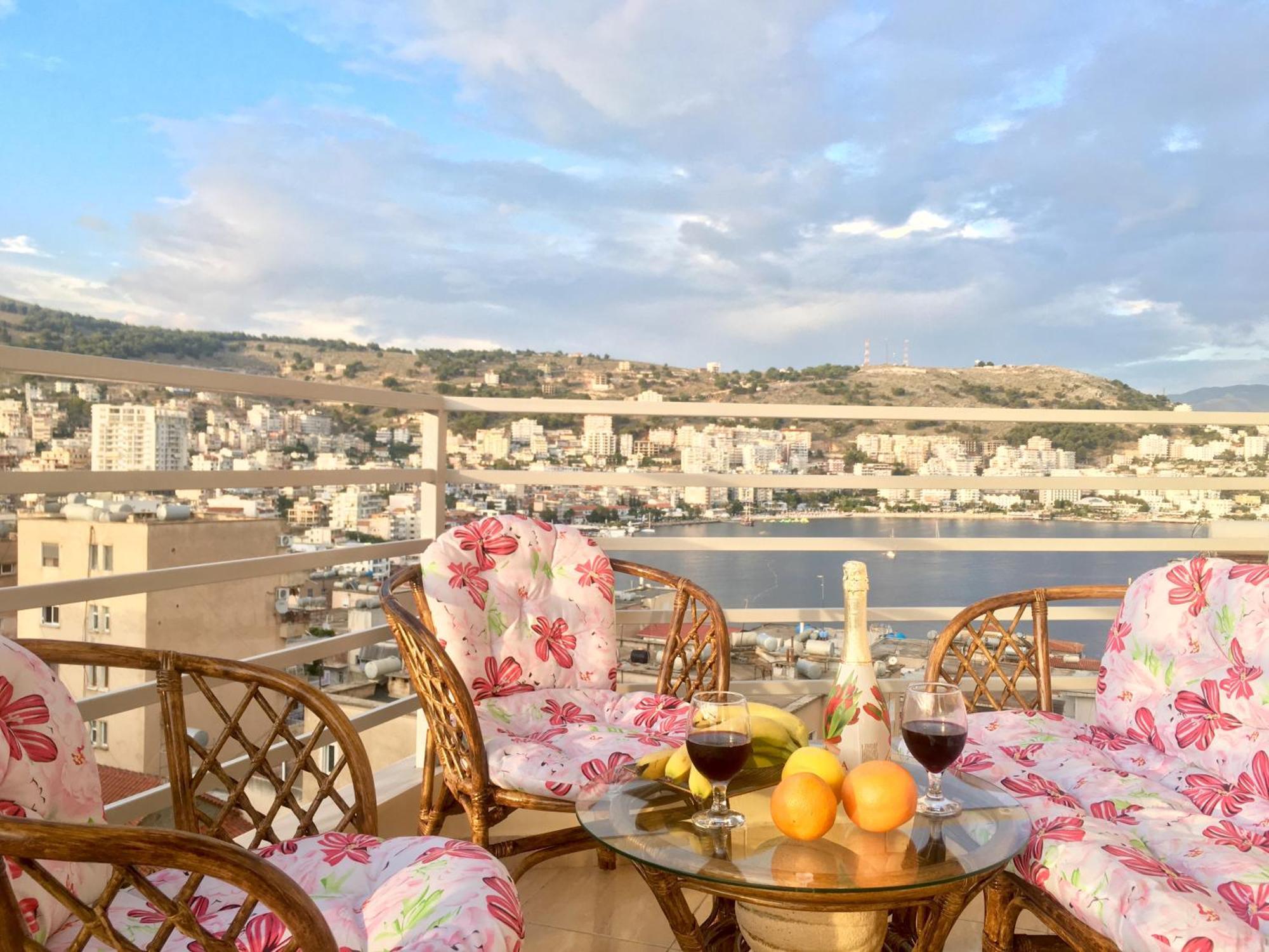 Luxury Holiday In Royal Apartment For King And Queen Σαράντα Εξωτερικό φωτογραφία